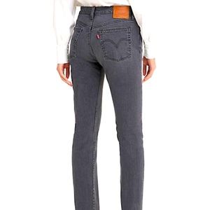 Levi’s women’s 501 skinny jeans size 23x30 NWT